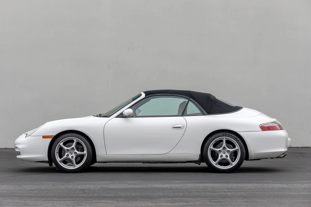 2003 Porsche 996 Carrera - Image 10 of 31
