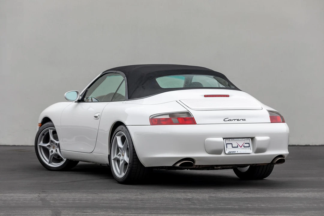 2003 Porsche 996 Carrera - Image 11 of 31