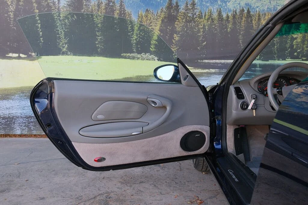 2003 Porsche 996 Carrera - Image 12 of 31