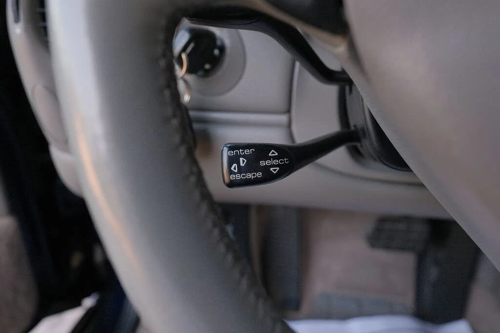 2003 Porsche 996 Carrera - Image 17 of 31