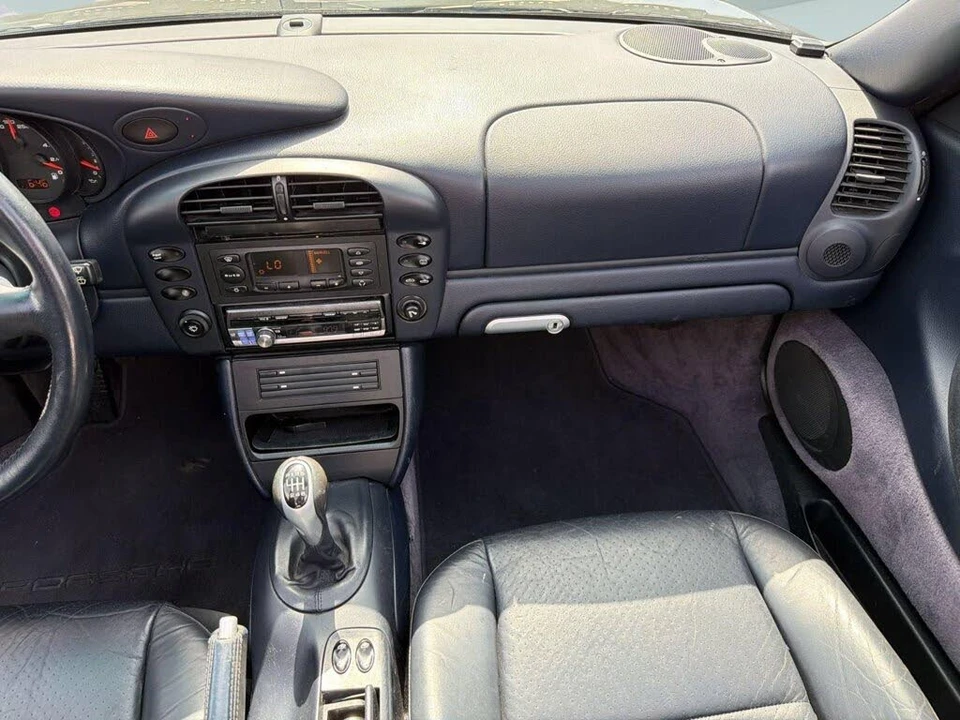 2003 Porsche 996 Carrera - Image 29 of 31