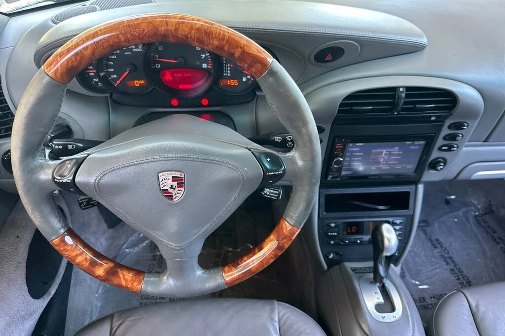 2003 Porsche 996 Carrera - Image 25 of 31