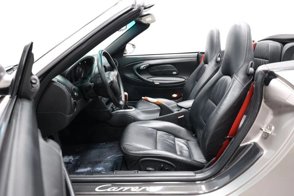 2003 Porsche 996 Carrera - Image 13 of 31