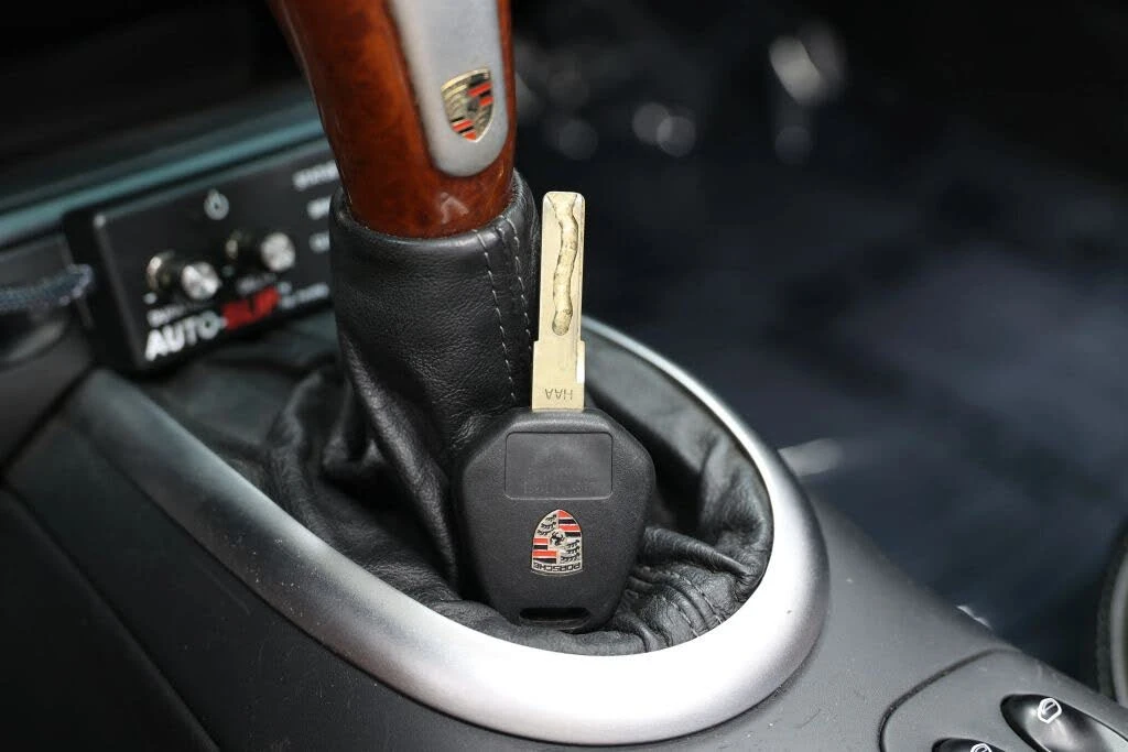 2003 Porsche 996 Carrera - Image 5 of 31