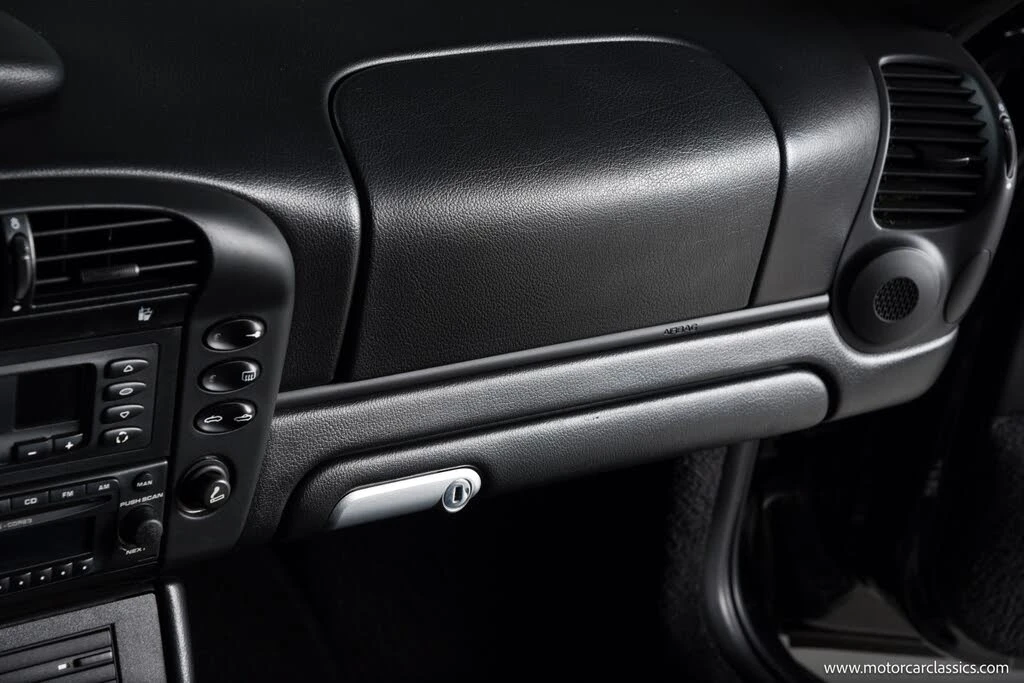2003 Porsche 996 Carrera - Image 29 of 31