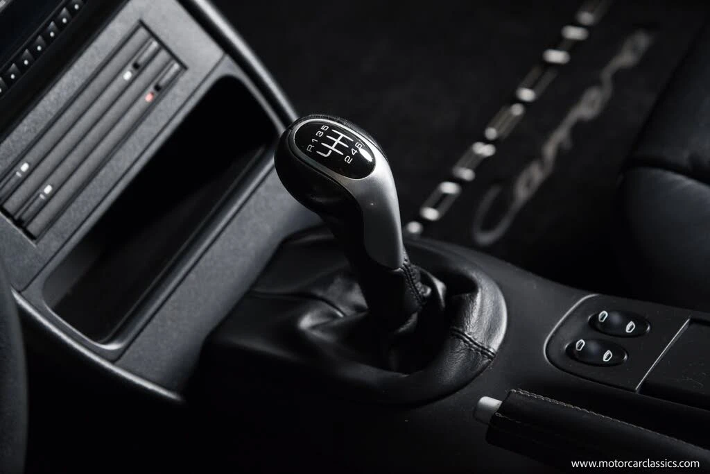 2003 Porsche 996 Carrera - Image 30 of 31