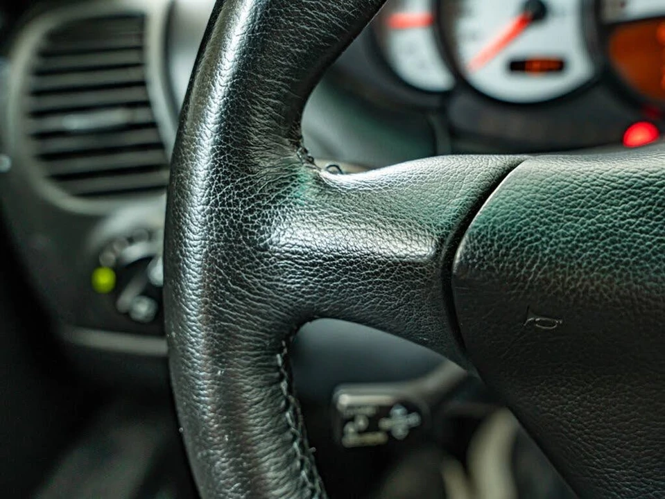 2003 Porsche 996 Carrera - Image 30 of 31