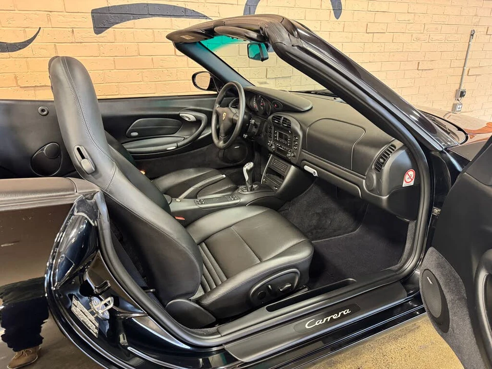 2003 Porsche 996 Carrera - Image 22 of 31
