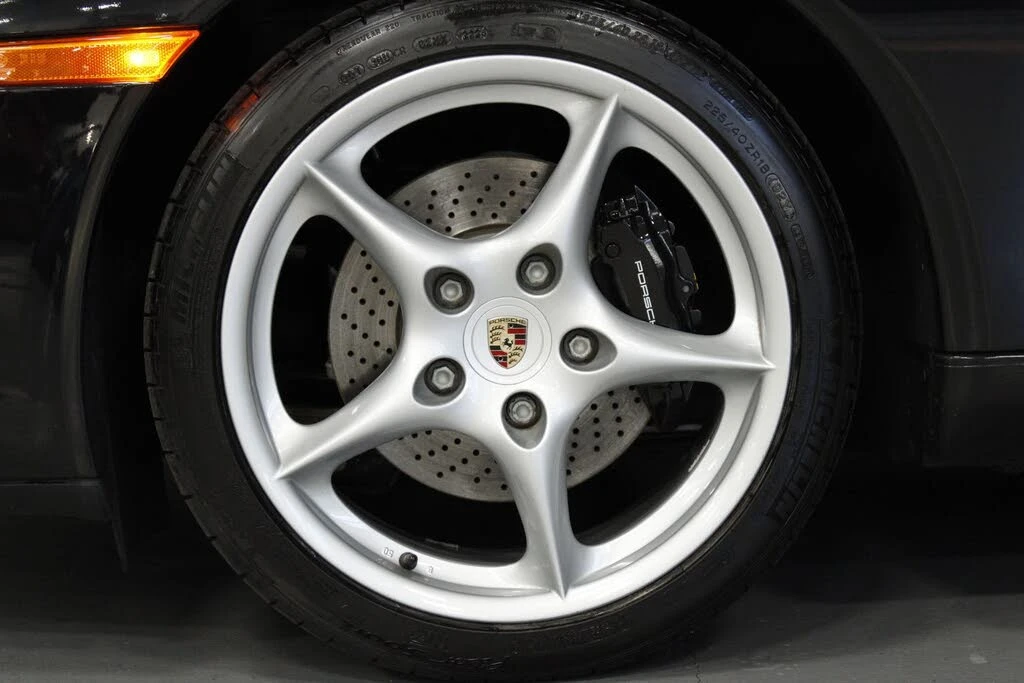 2003 Porsche 996 Carrera - Image 9 of 31