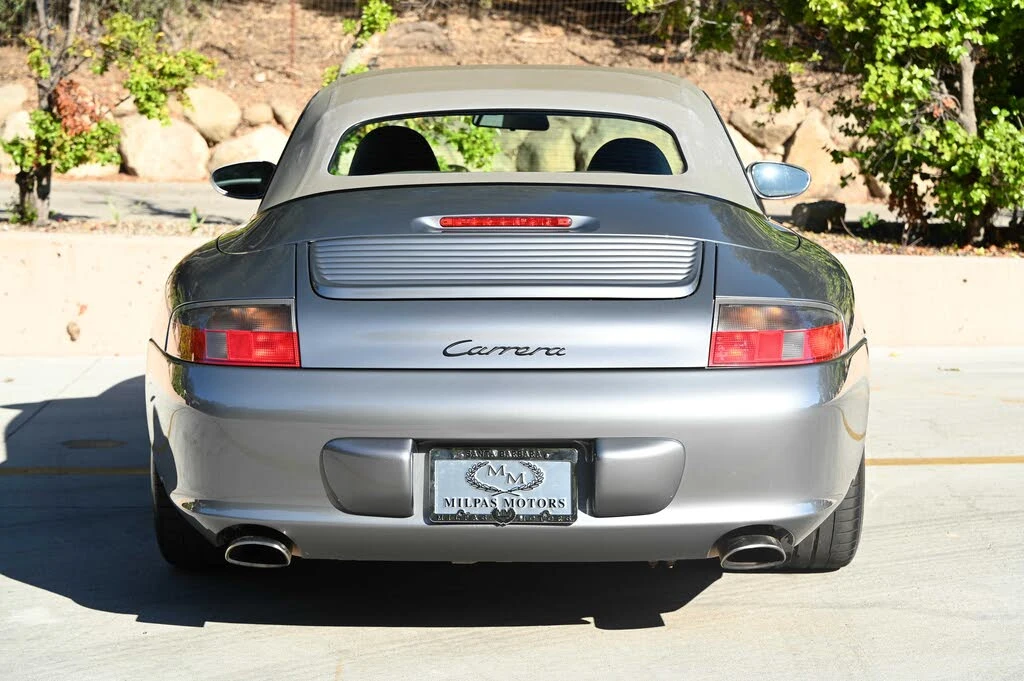 2003 Porsche 996 Carrera 4 - Image 10 of 25