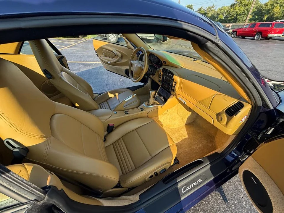 2003 Porsche 996 Carrera - Image 28 of 31
