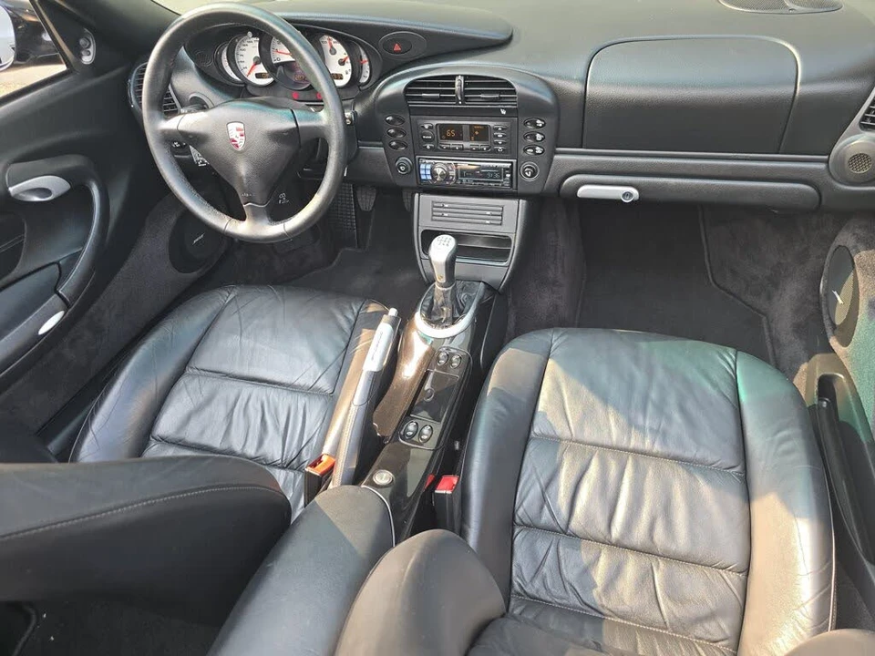 2003 Porsche 996 Carrera - Image 19 of 28