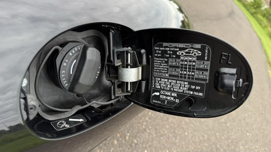 2003 Porsche 996 Carrera - Image 19 of 31