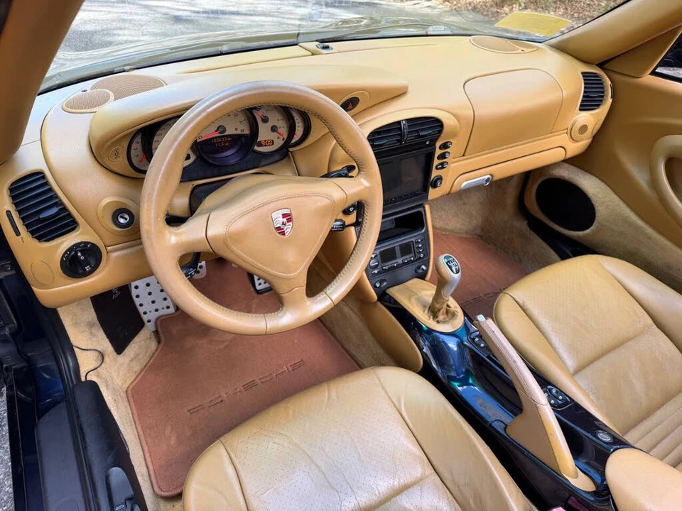 2003 Porsche 996 Carrera - Image 26 of 31