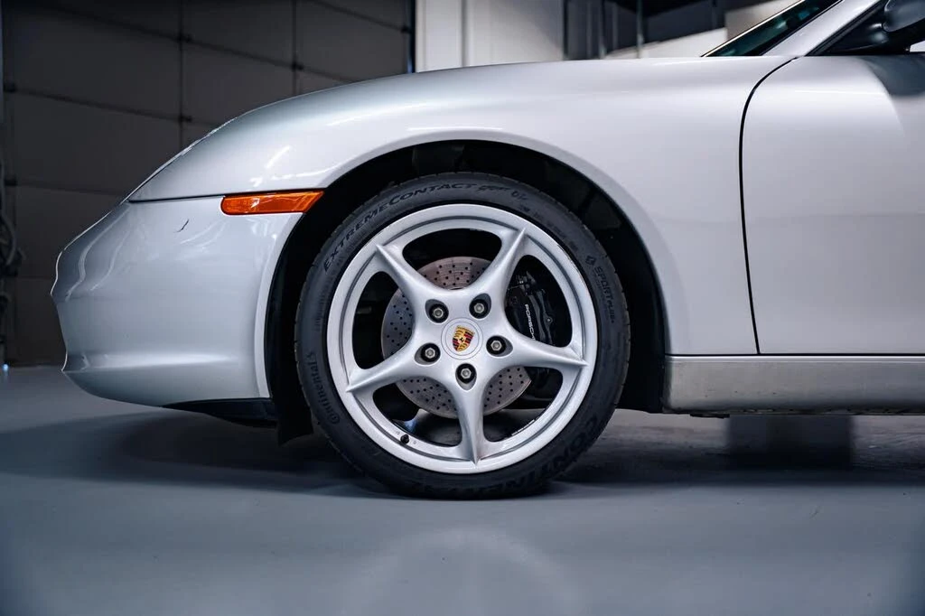 2003 Porsche 996 Carrera - Image 9 of 31