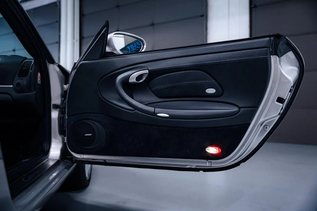 2003 Porsche 996 Carrera - Image 27 of 31