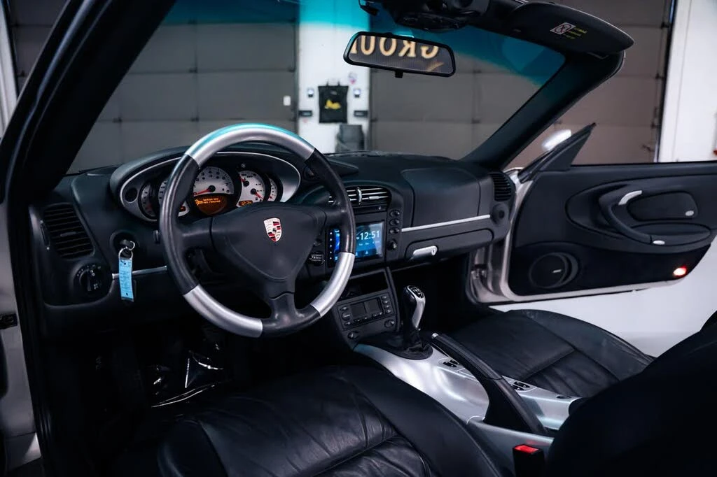 2003 Porsche 996 Carrera - Image 29 of 31