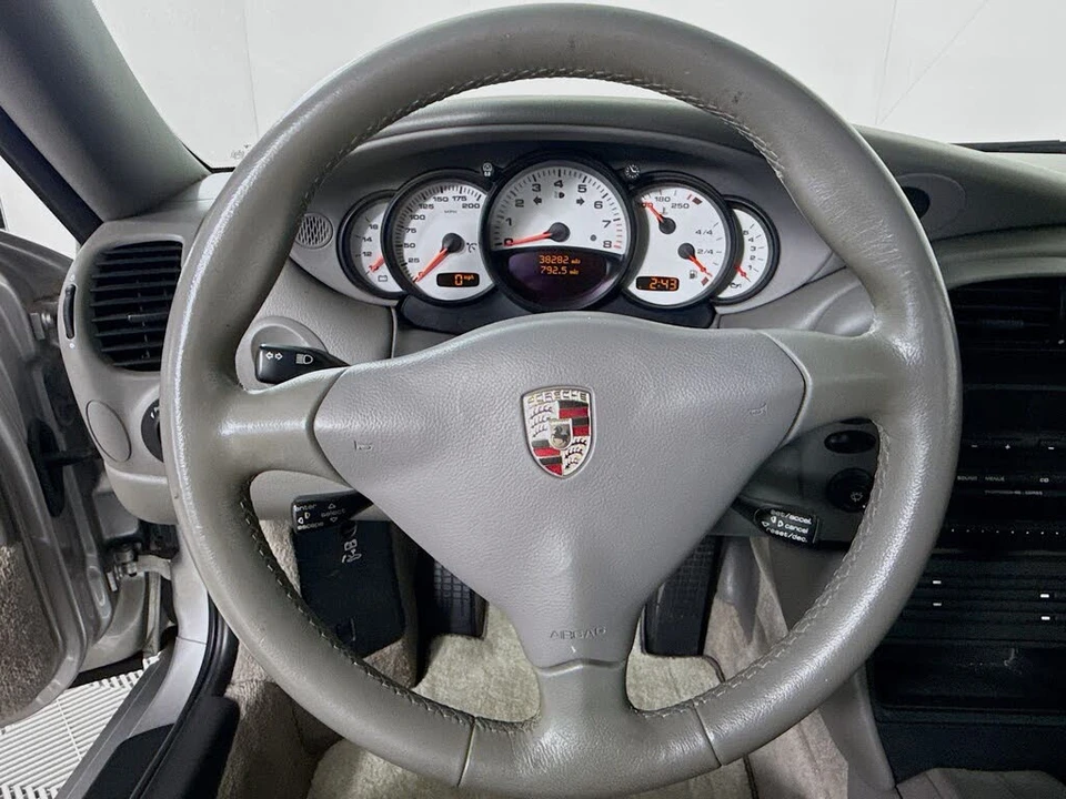 2003 Porsche 996 Carrera - Image 14 of 25