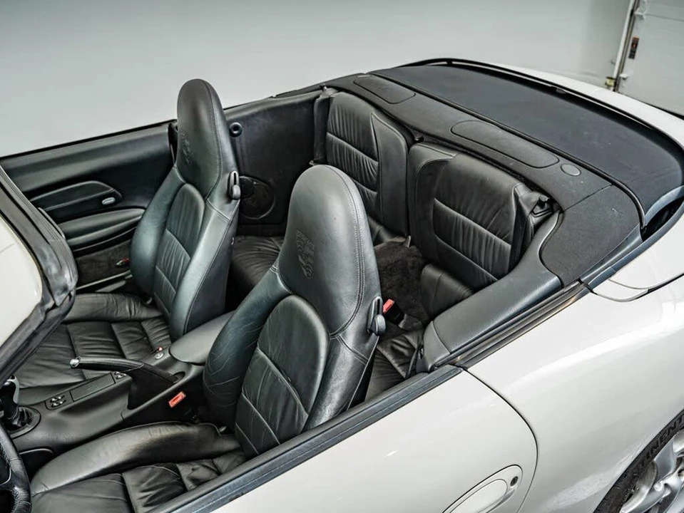 2003 Porsche 996 Carrera - Image 22 of 31