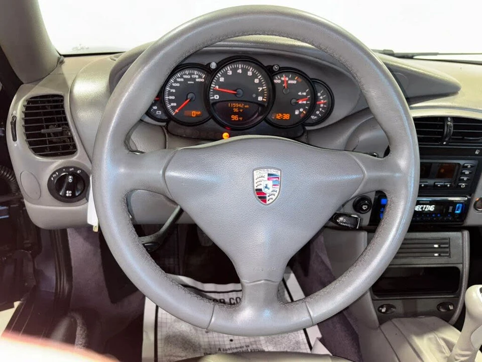 2003 Porsche 996 Carrera - Image 19 of 21