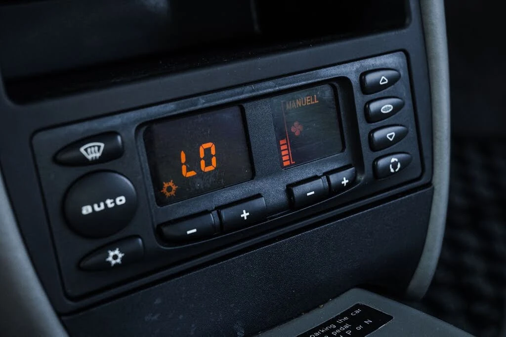 2003 Porsche 996 Carrera - Image 17 of 31