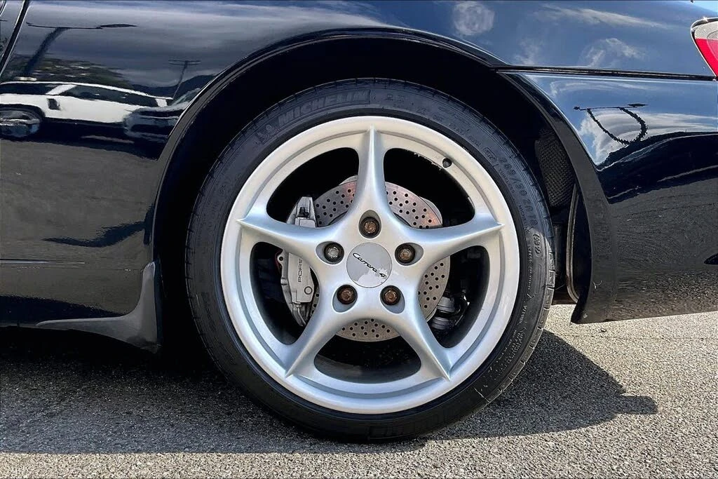 2003 Porsche 996 Carrera - Image 9 of 31