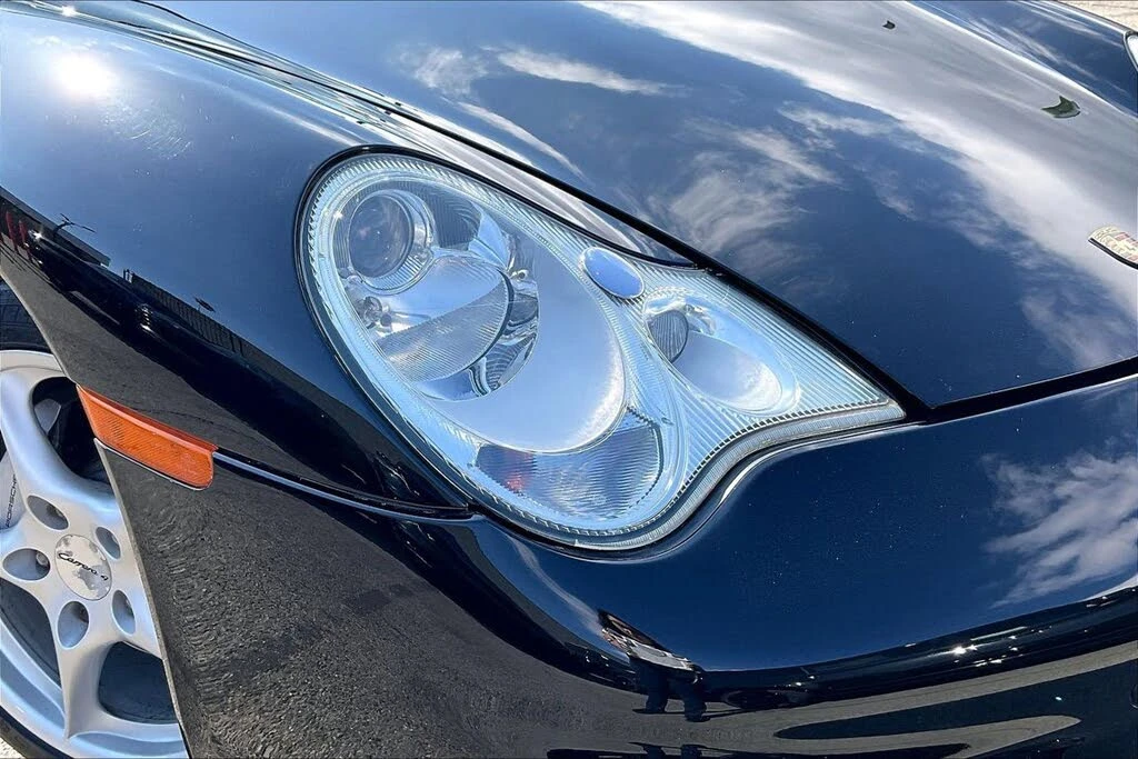 2003 Porsche 996 Carrera - Image 24 of 31