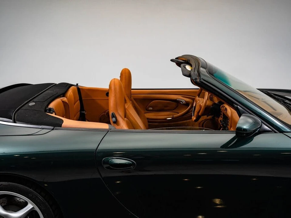 2003 Porsche 996 Carrera - Image 25 of 31