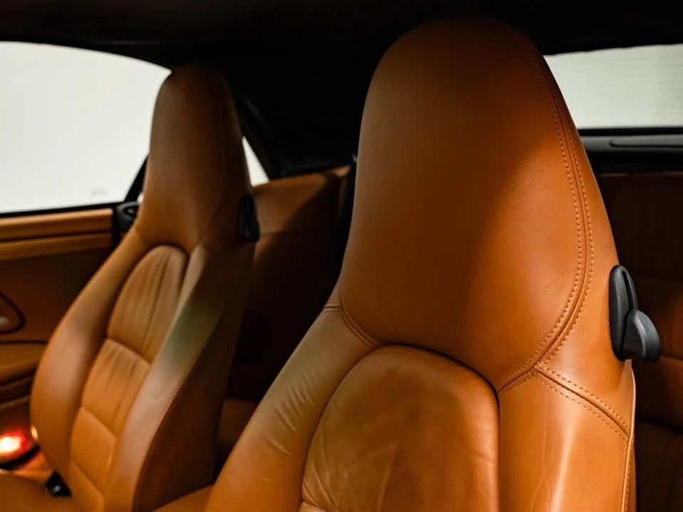 2003 Porsche 996 Carrera - Image 29 of 31