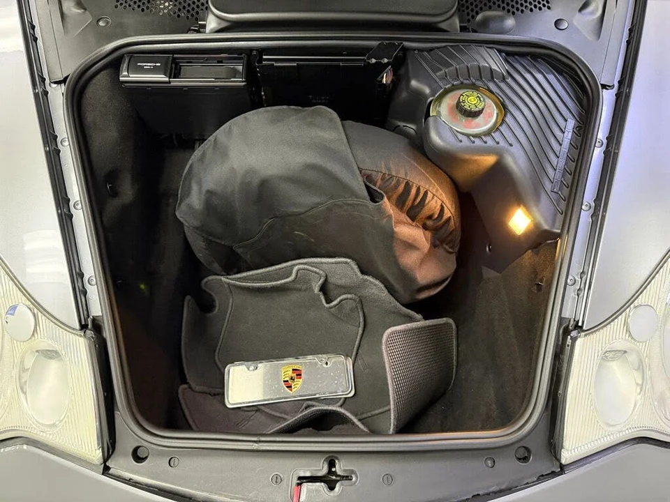2003 Porsche 996 Carrera - Image 25 of 26