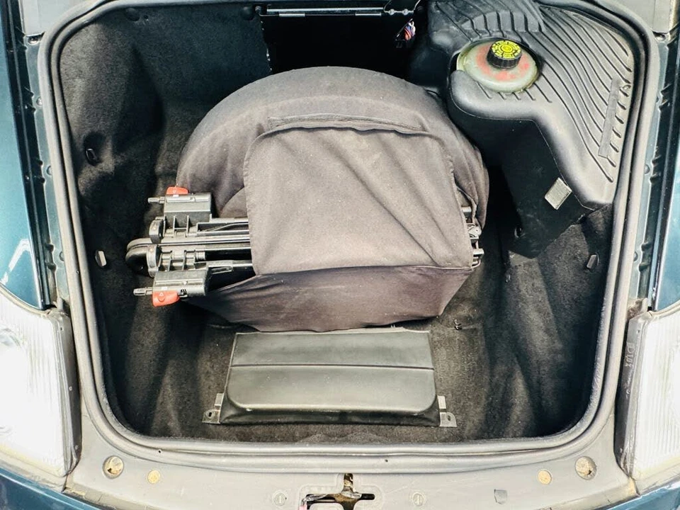 2003 Porsche 996 Carrera - Image 27 of 31