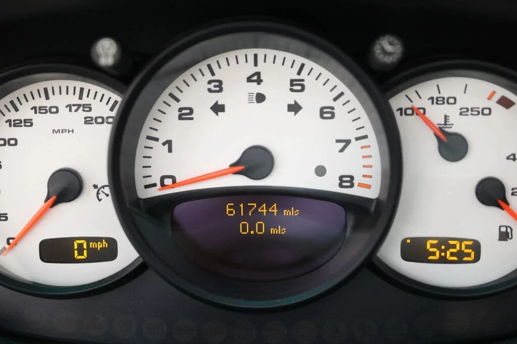 2003 Porsche 996 Carrera - Image 29 of 31