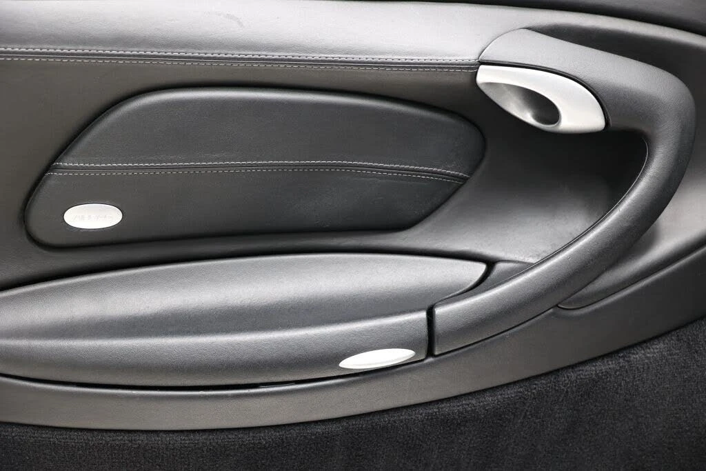 2003 Porsche 996 Carrera - Image 11 of 31
