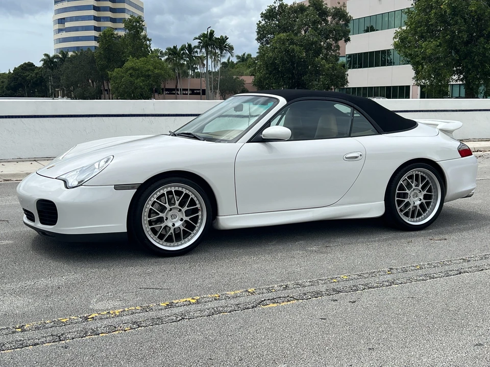 2003 Porsche 996 Carrera - Image 5 of 31