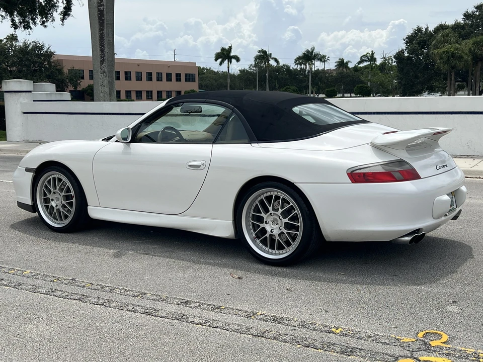 2003 Porsche 996 Carrera - Image 8 of 31