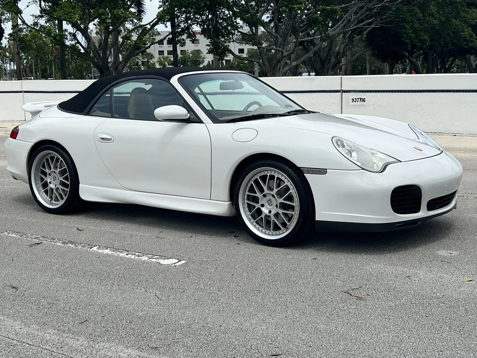 2003 Porsche 996 Carrera - Image 19 of 31