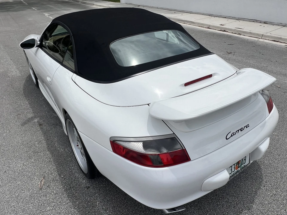 2003 Porsche 996 Carrera - Image 10 of 31