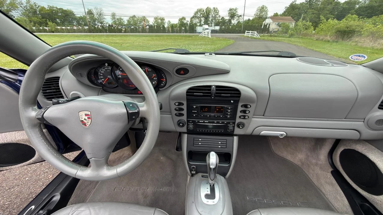 2003 Porsche 996 Carrera - Image 30 of 31