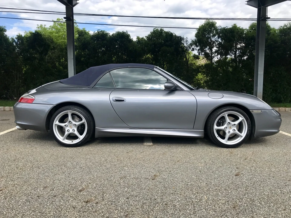 2003 Porsche 996 Carrera - Image 9 of 31