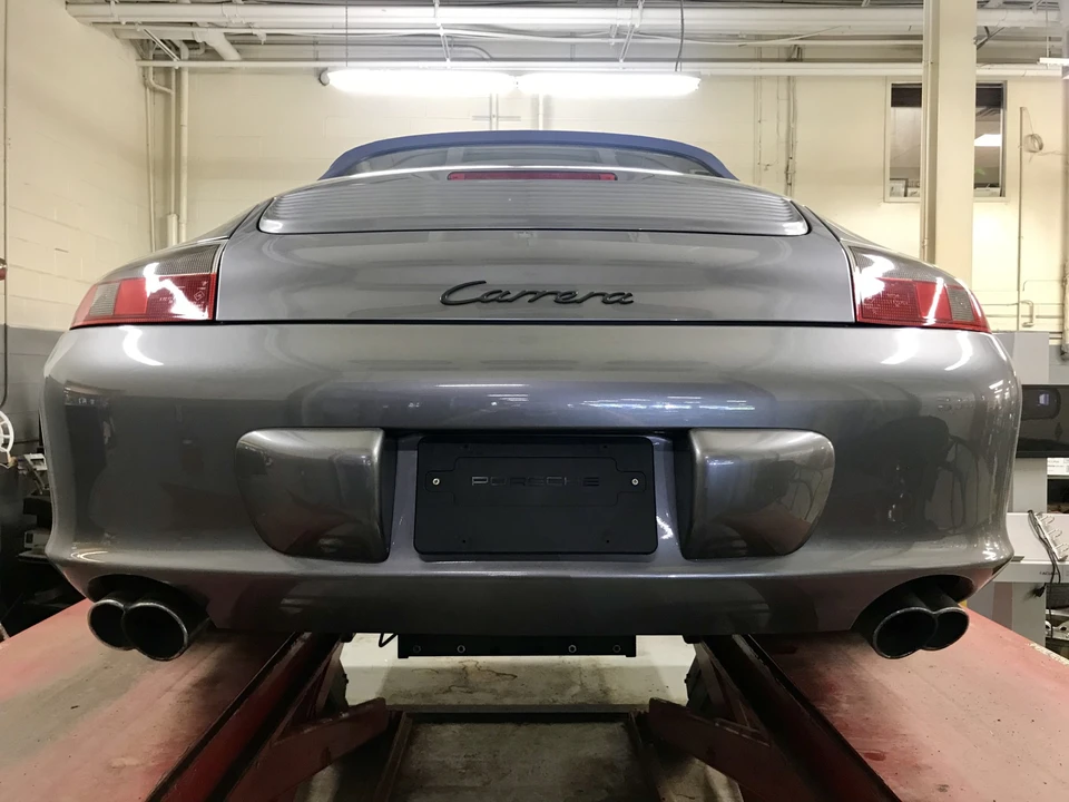 2003 Porsche 996 Carrera - Image 17 of 31