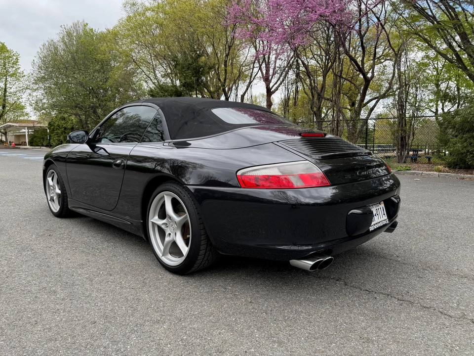 2003 Porsche 996 Carrera - Image 16 of 31