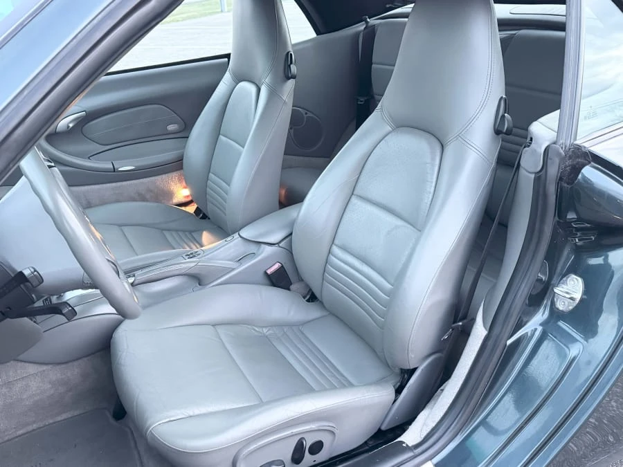2003 Porsche 996 Carrera - Image 26 of 29