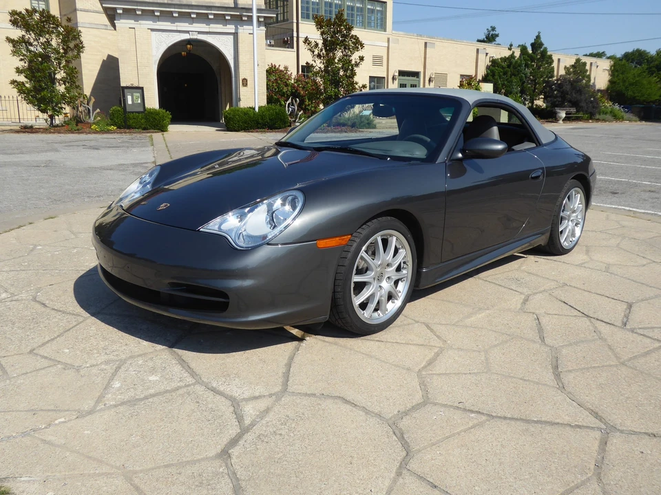 2003 Porsche 996 Carrera - Image 13 of 31
