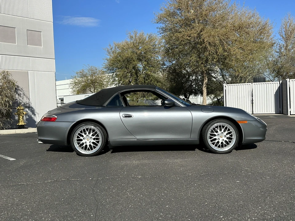 2003 Porsche 996 Carrera - Image 18 of 31
