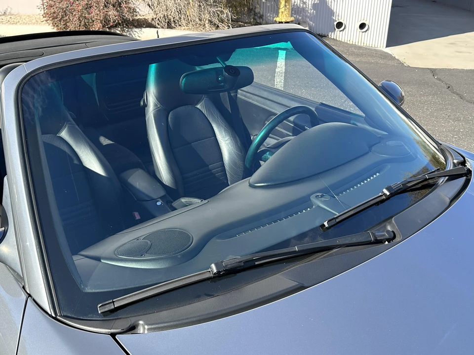 2003 Porsche 996 Carrera - Image 27 of 31