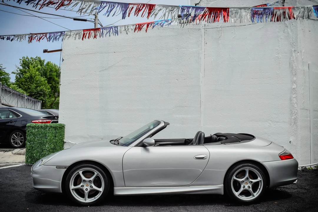 2003 Porsche 996 Carrera - Image 17 of 31