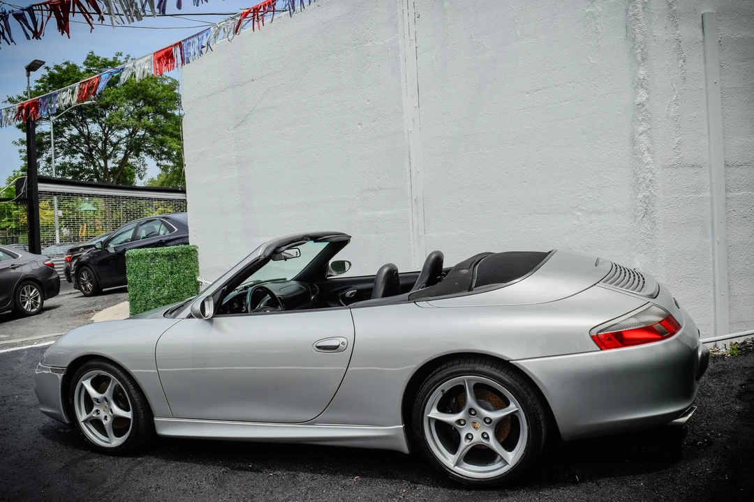 2003 Porsche 996 Carrera - Image 25 of 31