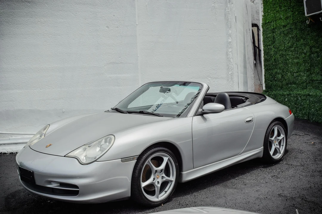 2003 Porsche 996 Carrera - Image 13 of 31