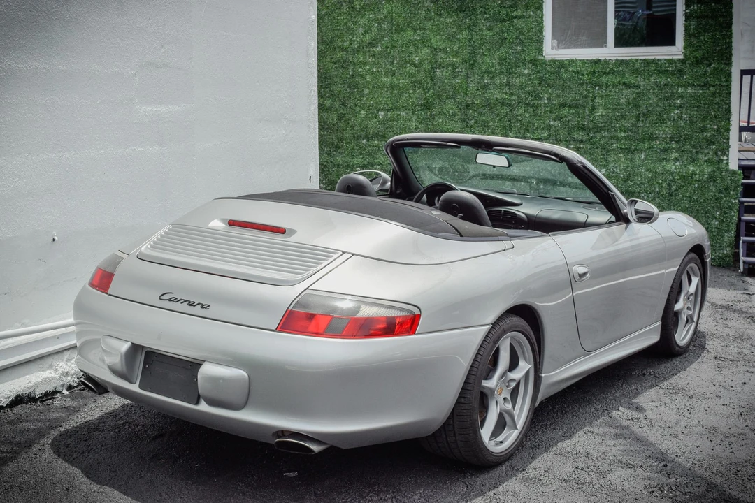 2003 Porsche 996 Carrera - Image 28 of 31