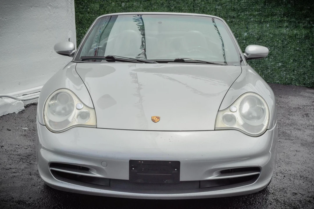 2003 Porsche 996 Carrera - Image 2 of 31